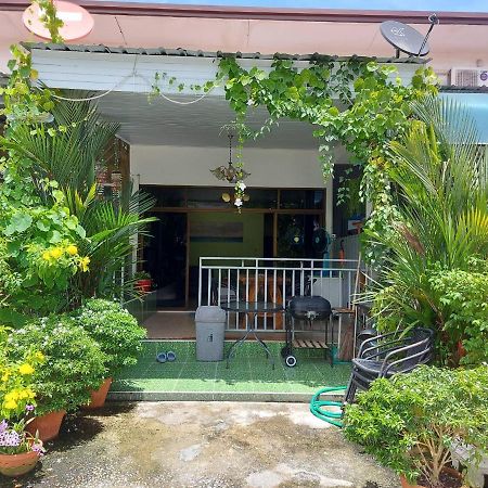 Baan Aomsub Hotel Koh Samet Exterior foto